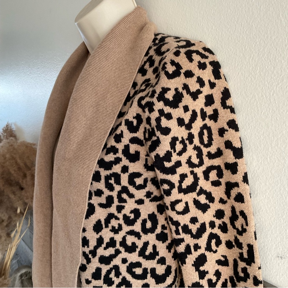 Yet Again Leopard Print Cardigan Size: Medium (A1) - image 2